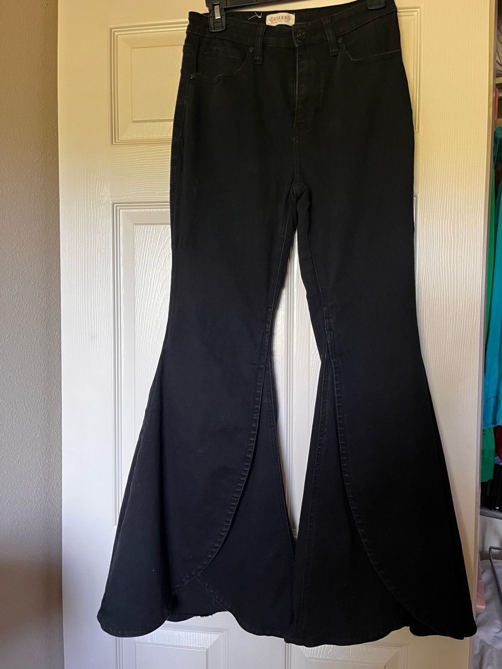 Shyanne Black High-Rise Tulip Leg Jeans
